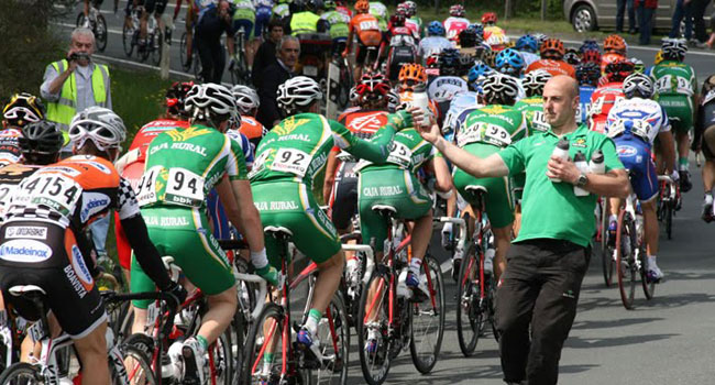 Caja Rural completa las plantillas del equipo pro y amateur