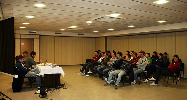 Xabier Artetxe y Mikel Azparren se incorporan al Caja Rural