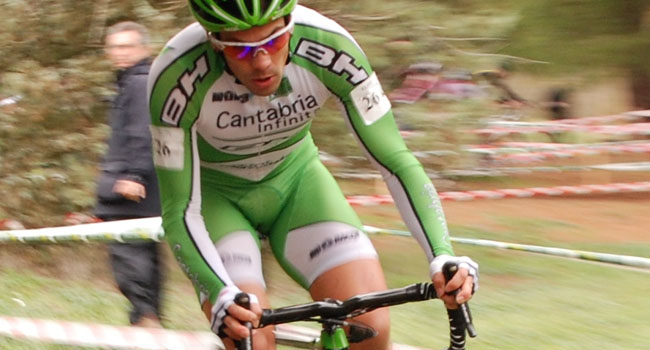 Isaac Suárez y Egoitz Murgoitio triunfan antes de su participación en el Mundial