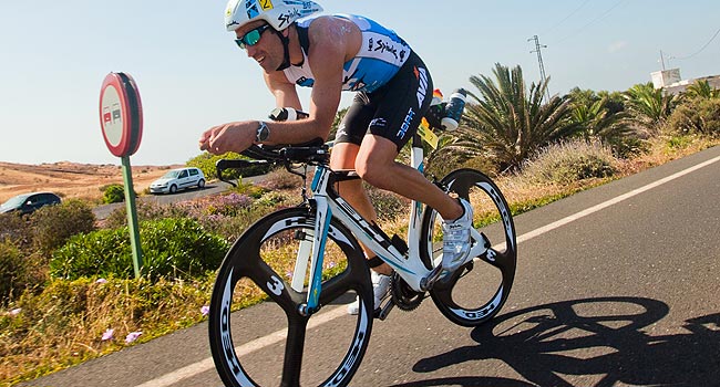 Eneko Llanos, preparado para el ICAN Triatlón Marbella