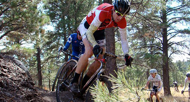 BH domina en el ciclocross de Arizona