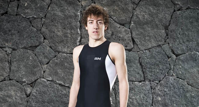 Fernando Alarza arrasa en el Triatlón 